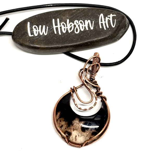 HAND CRAFTED Crescent Moon Palm Root Wire Wrapped Copper Unisex Pendant Necklace - Picture 8 of 10